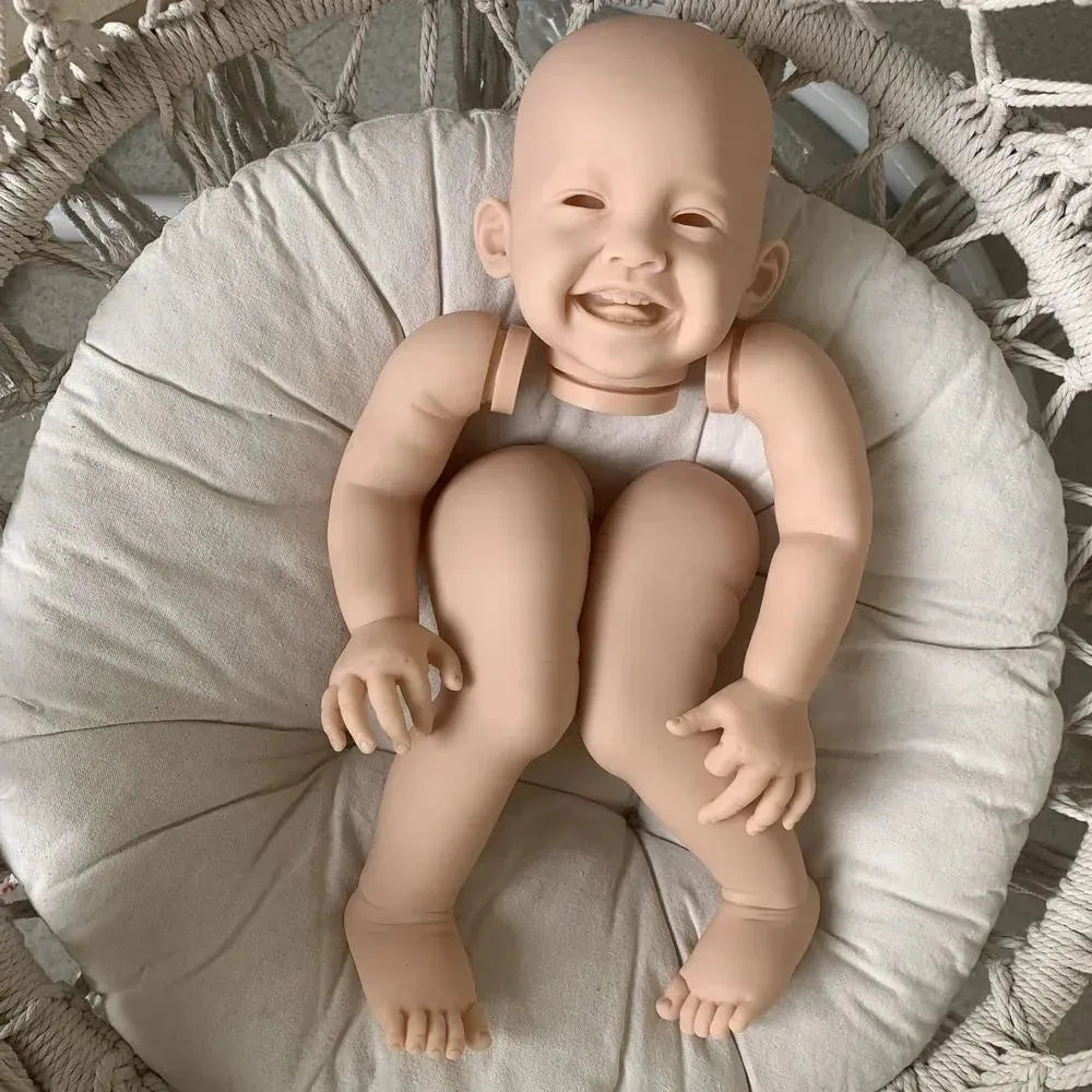 Kit per bambola reborn Mila Occhi aperti Smile da 23 pollici non verniciata