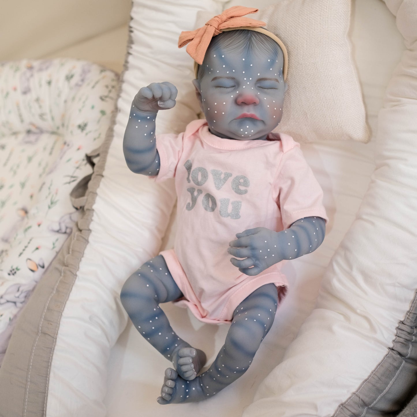 19 pollici occhi chiusi Reborn Avatar Baby Ragazza-Levi