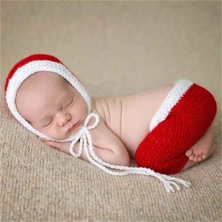 Knitted Christmas outfit for 20-24 inch dolls