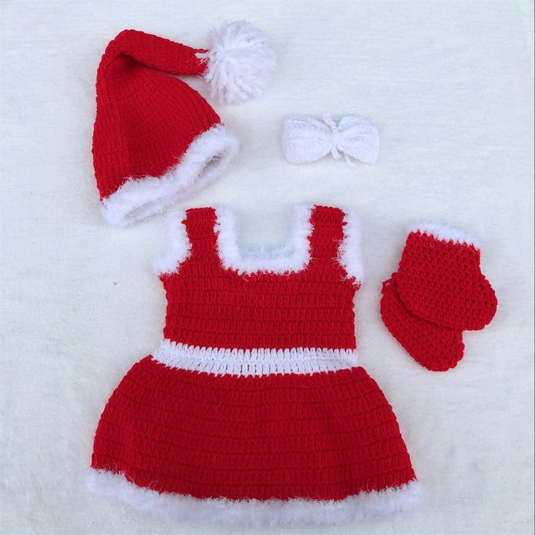 Knitted Christmas outfit for 20-24 inch dolls
