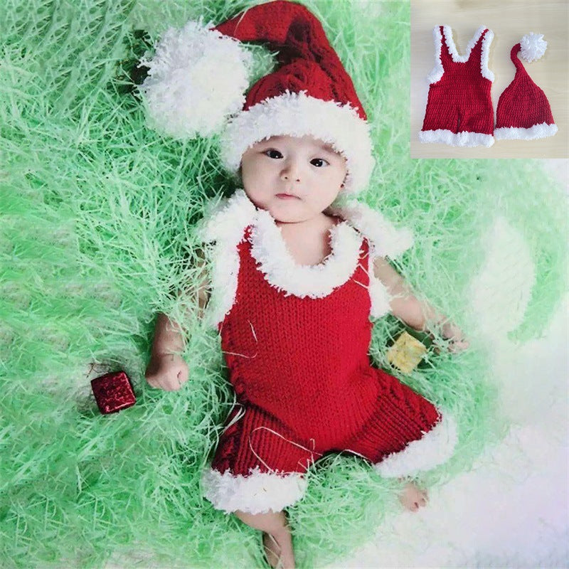 Knitted Christmas outfit for 20-24 inch dolls