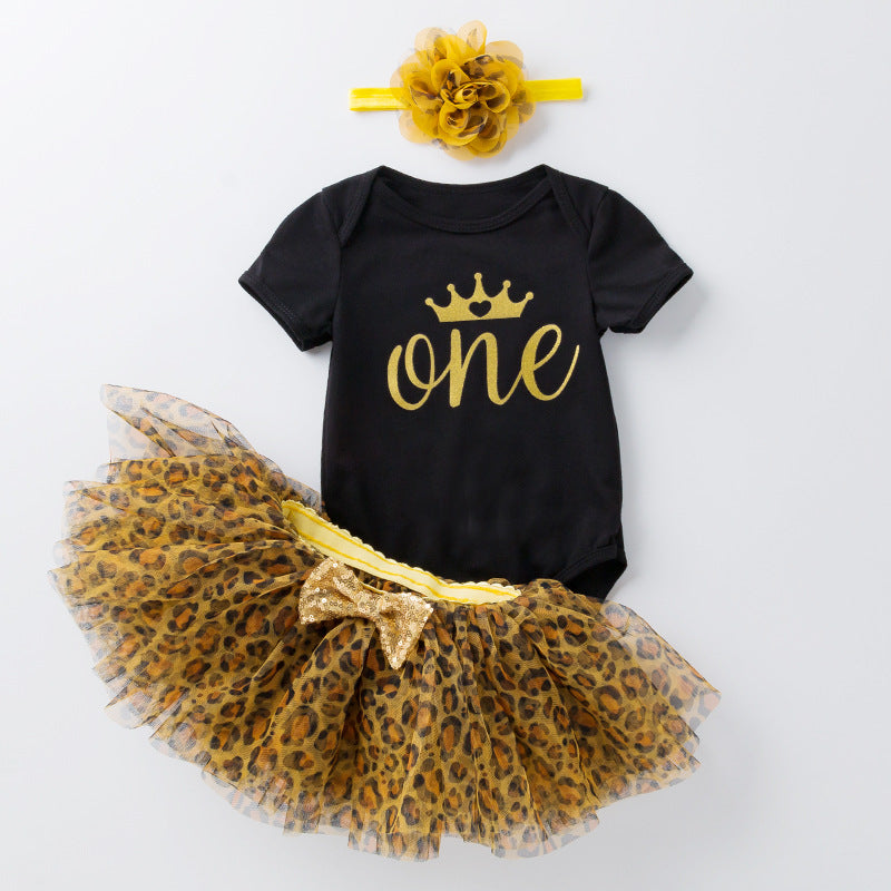 Set di 3 pezzi con gonna leopardata e tuta stampata con lettere dei cartoni animati per bambole da 22-24 pollici