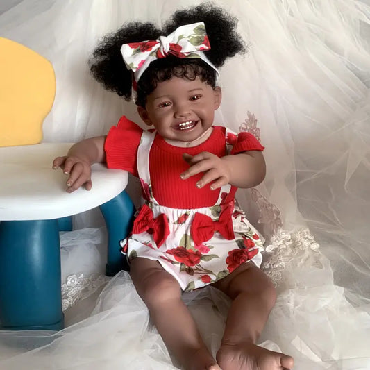 Bambola Reborn Afroamericana da 60 cm con Corpo Morbido e Sorriso Mila