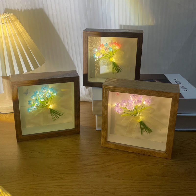 Luce notturna per cornice per foto fai-da-te con 20 tulipani
