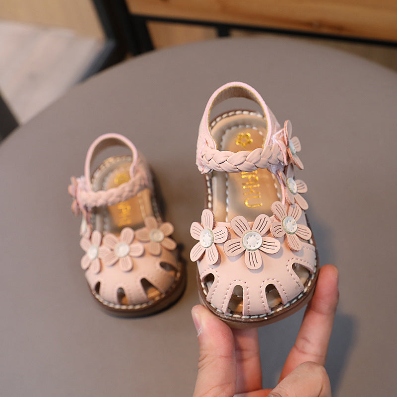 Flower Princess sandals with soft bottom for newborns
