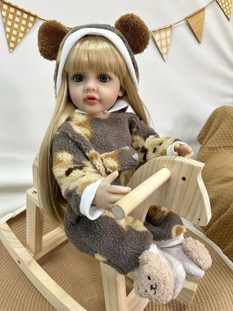 Bambina rinata da 22 pollici con occhi aperti e capelli lunghi in tutina di peluche - Betty