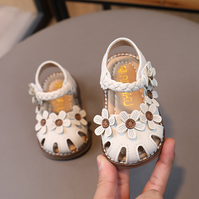 Flower Princess sandals with soft bottom for newborns