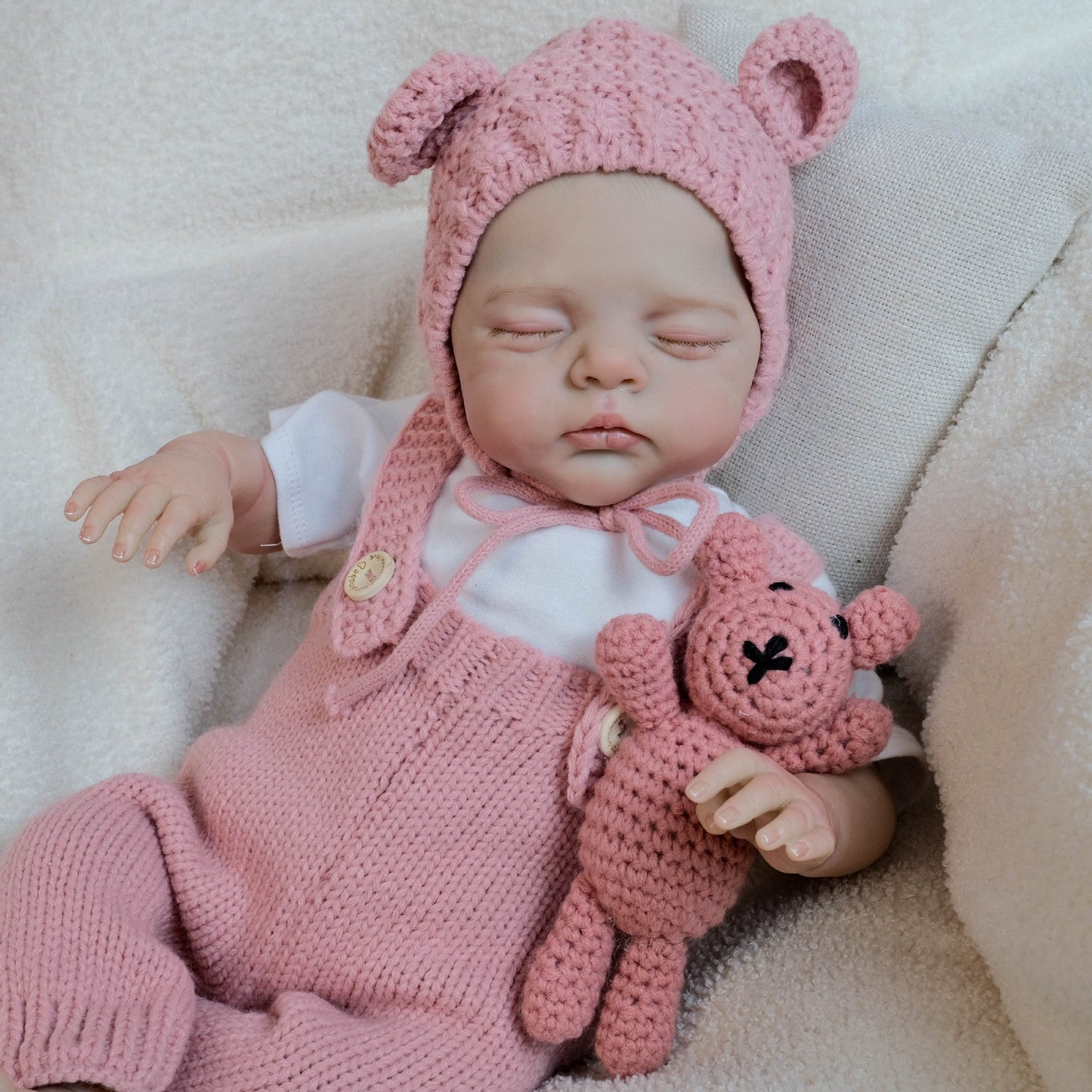 Bambola reborn Irys da 18 pollici corpo morbido e realistico occhi chiusi