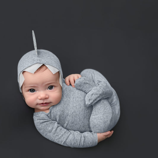 Set pigiama e cappello Baby Shark 2 pezzi per bambole da 18-20 pollici