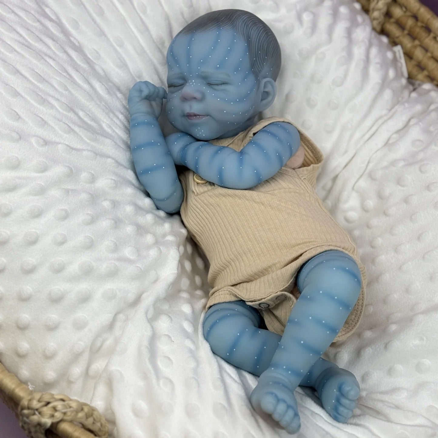 Bambola reborn Avatar Pascale con occhi chiusi 48 cm