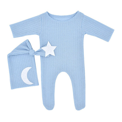 Set di due pezzi con body e cappello in maglia a forma di stella e luna per bambole da 18-20 pollici