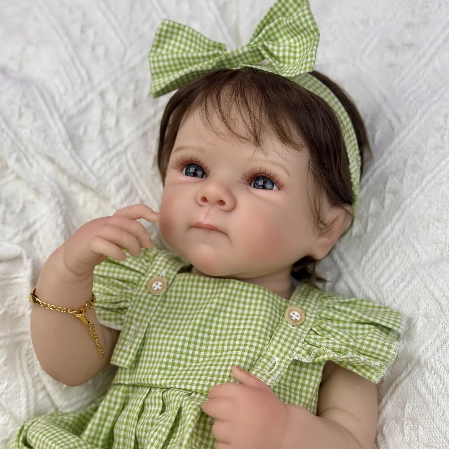 45cm Lifelike Vinyl Body Short Hair Bettie Reborn Baby Girl in Green Clothes