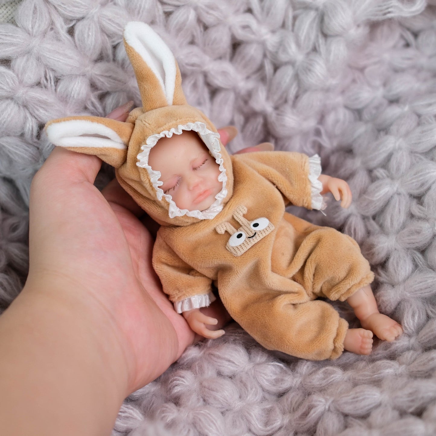 6 Inch Closed Eyes Mini Silicone Reborn Doll Girl-Loulou