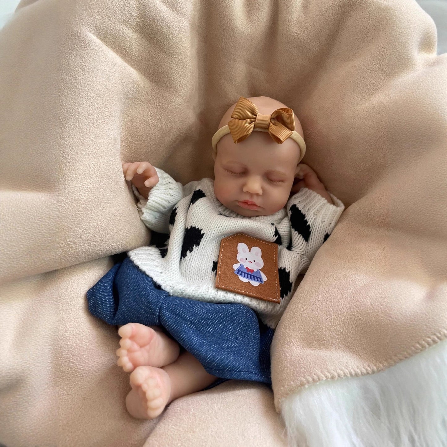 Bambola reborn Loulou addormentata in silicone realistico da 30 cm bambina/bambino