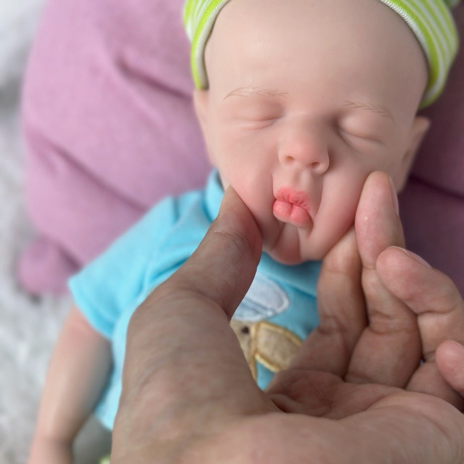 Bambola Reborn Loulou da 30 cm in morbido silicone con occhi chiusi