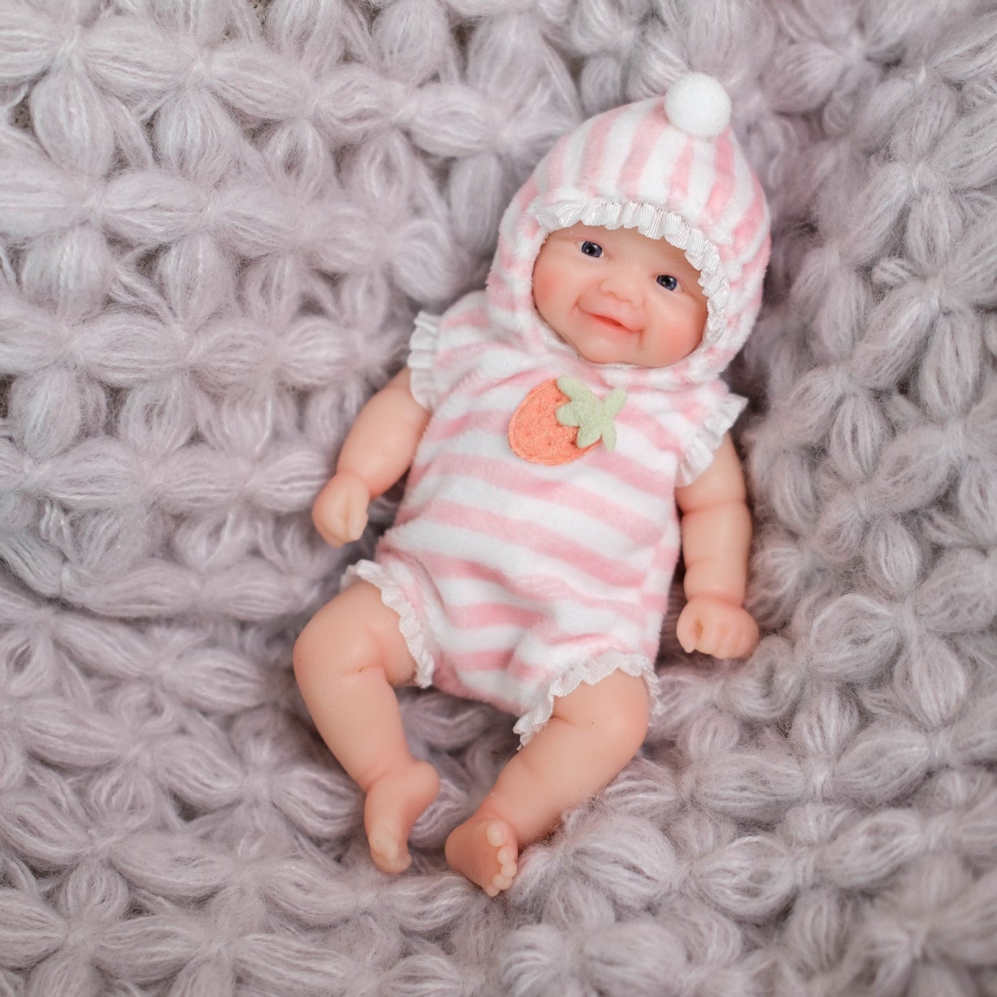 6 Inch Open Eyes Mini Silicone Reborn Doll Girl-Vivi
