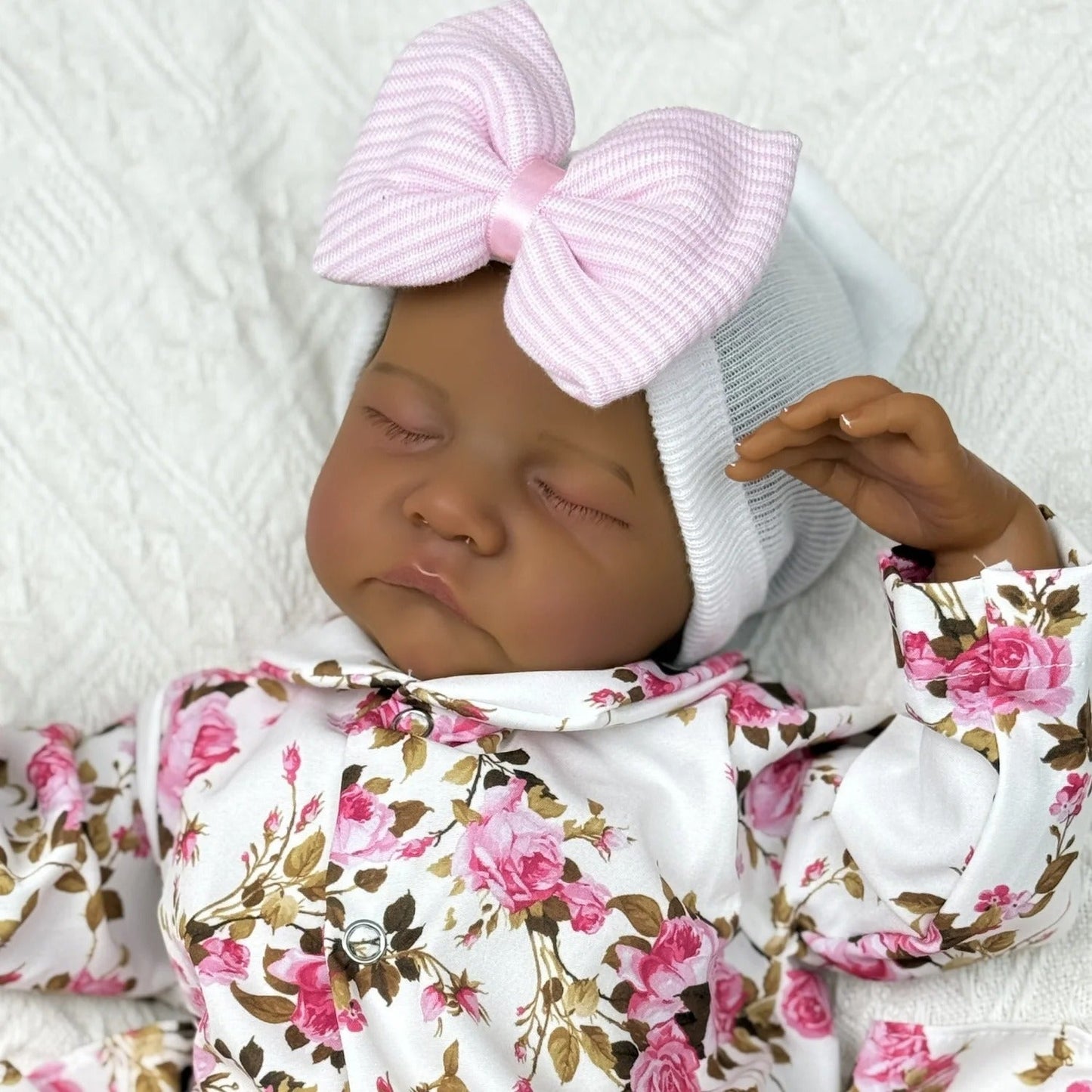 45cm Elsie Occhi Chiusi Pelle Scura Corpo Morbido Bambole Reborn Levi