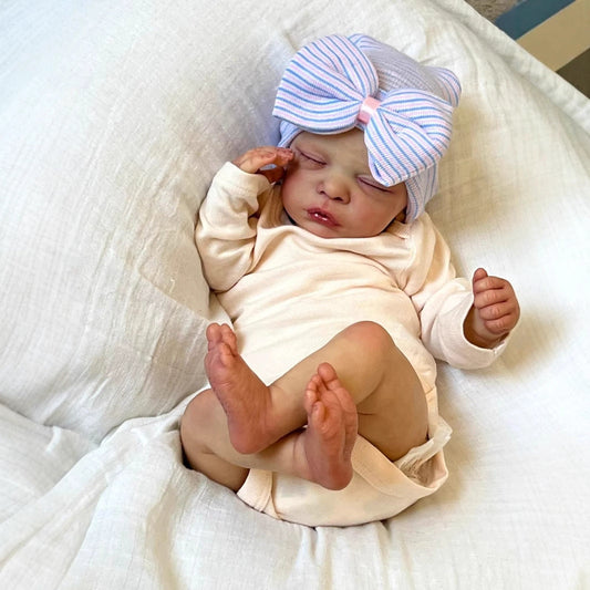 18 inches Lifelike Closed Eyes Reborn Doll With Hat-Romy