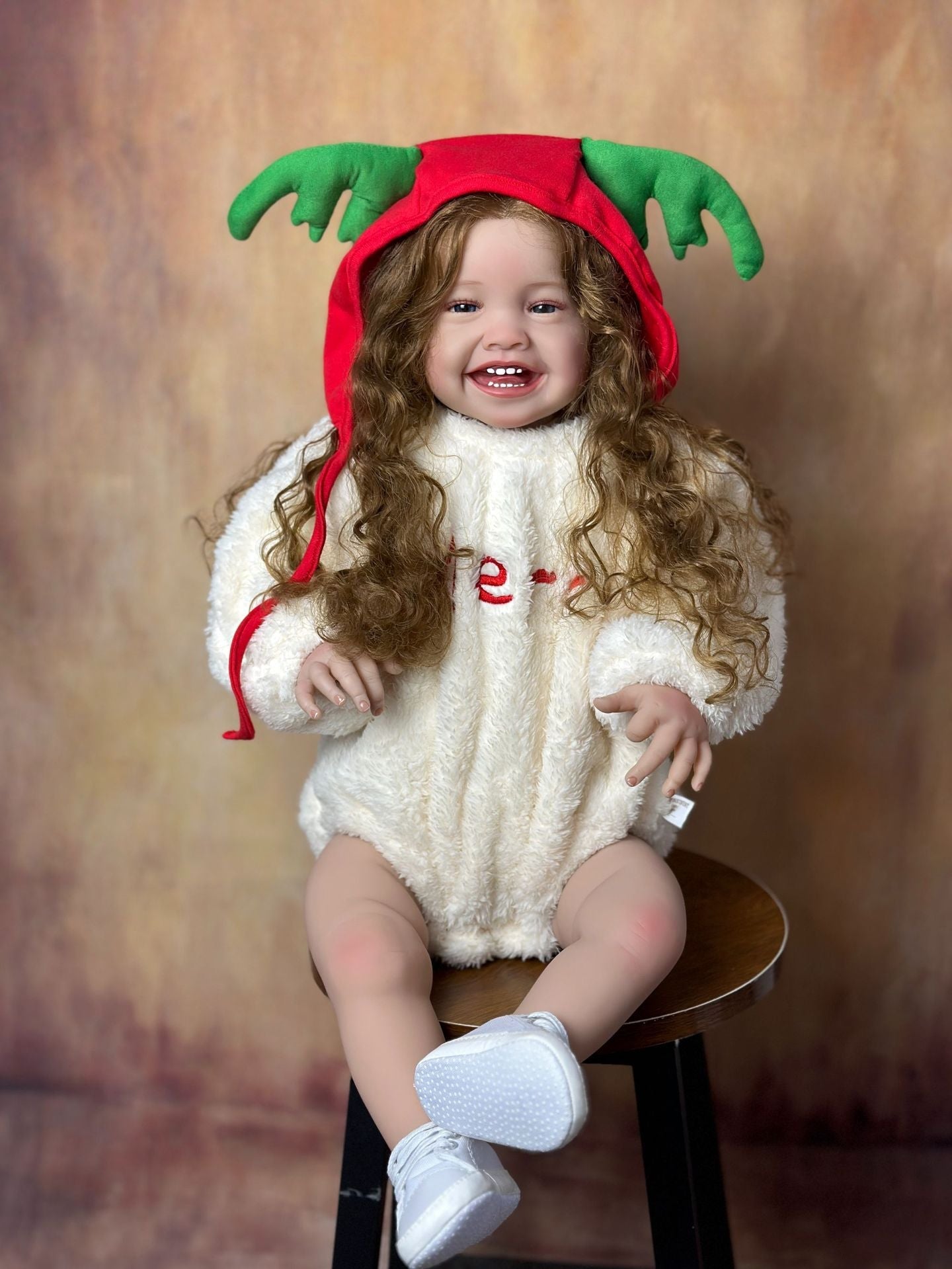 60Cm Long Hair Smile Reborn Doll With Cloth Body - Mila