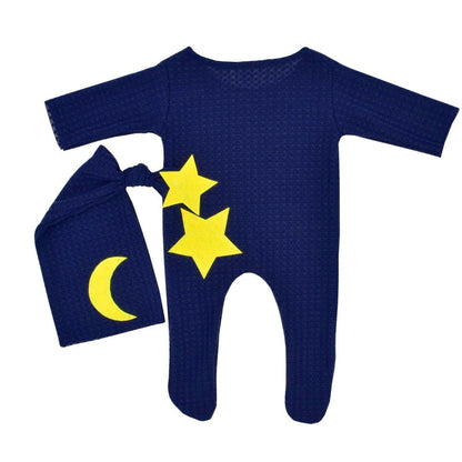 Set di due pezzi con body e cappello in maglia a forma di stella e luna per bambole da 18-20 pollici