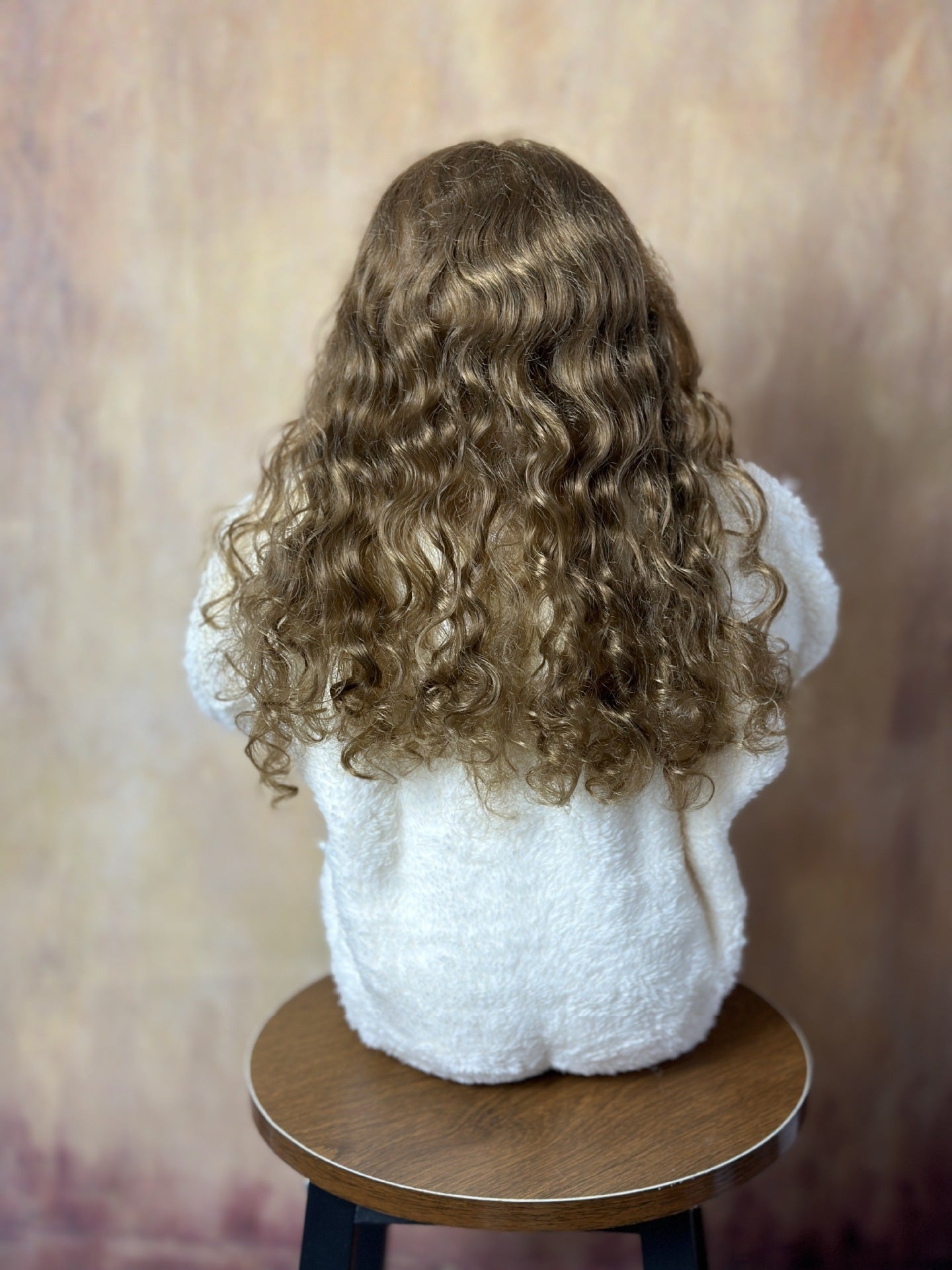 60Cm Long Hair Smile Reborn Doll With Cloth Body - Mila