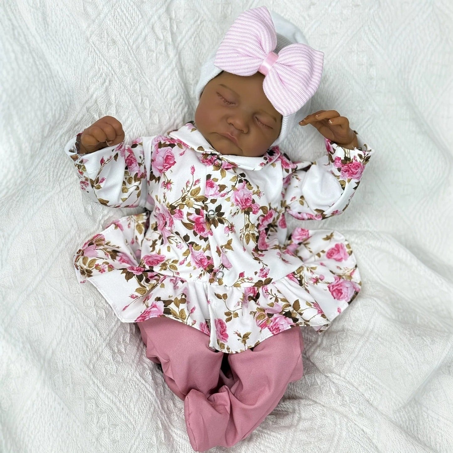 45cm Elsie Occhi Chiusi Pelle Scura Corpo Morbido Bambole Reborn Levi