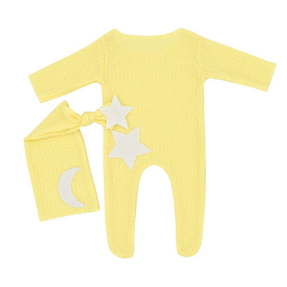 Set di due pezzi con body e cappello in maglia a forma di stella e luna per bambole da 18-20 pollici