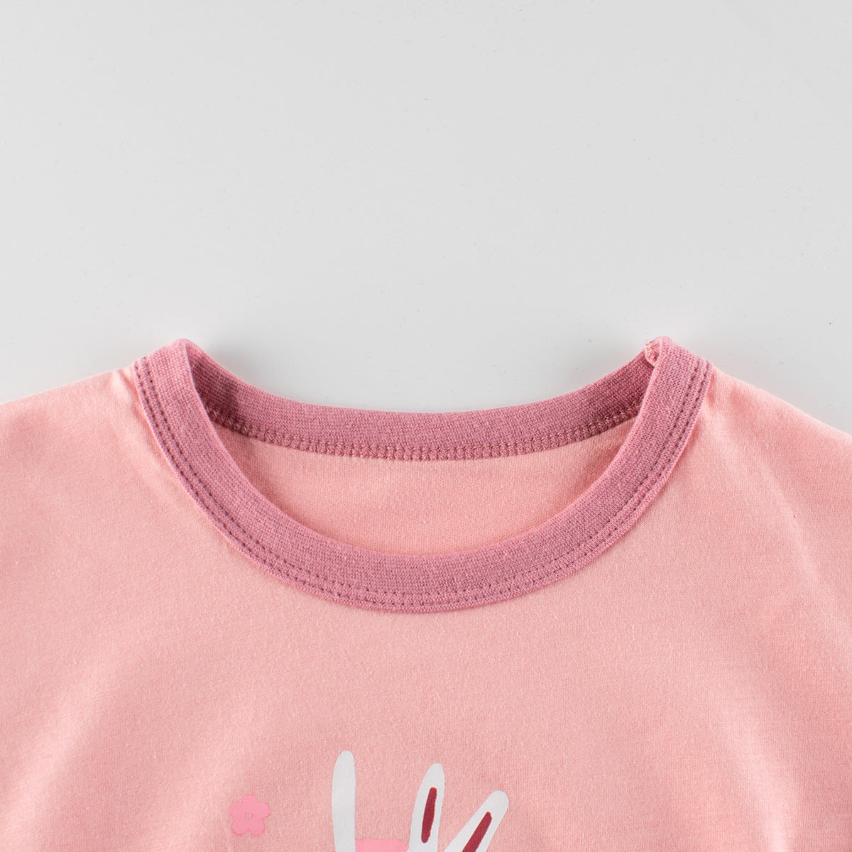 Pink Cartoon Rabbit Round Collar Short Sleeve T-shirt