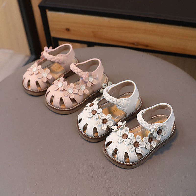 Flower Princess sandals with soft bottom for newborns