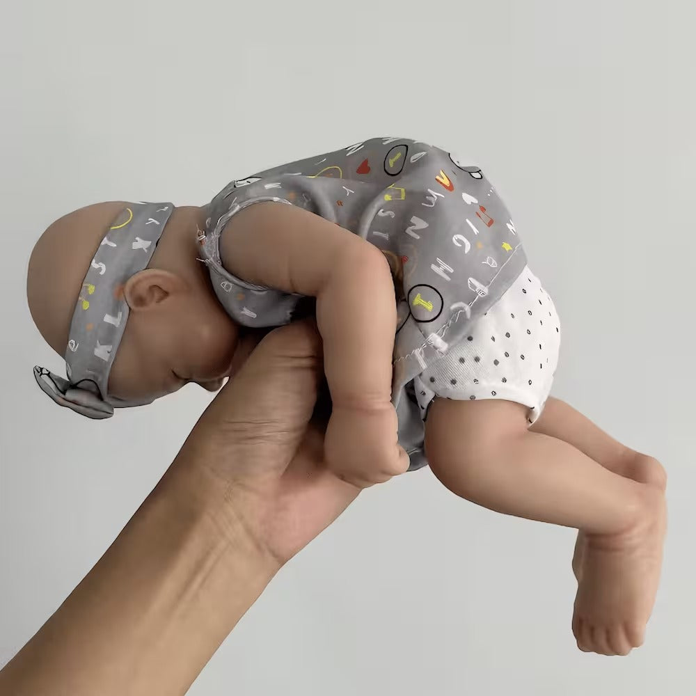 30cm Cute Full Silicone Pascale Reborn Doll Girl In Gray Letter Print Outfits