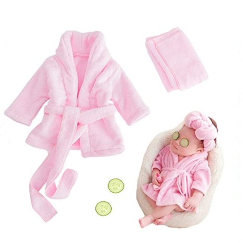 Pigiama-accappatoio in peluche per bambole da 18 a 22 pollici