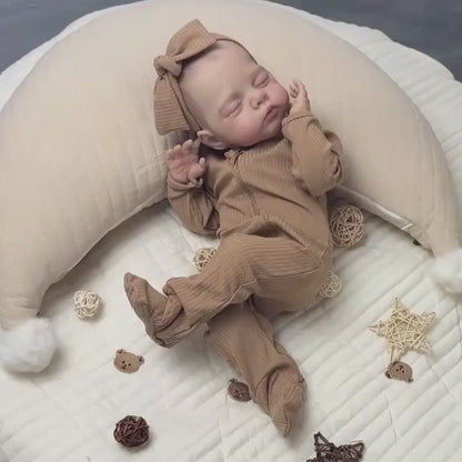 Bambola Reborn Irys da 19 pollici con occhi chiusi e pittura 3D
