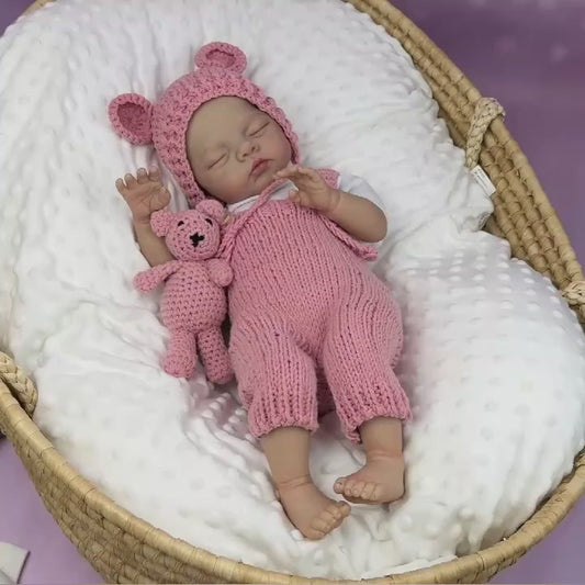 Bambola reborn Irys da 18 pollici corpo morbido e realistico occhi chiusi