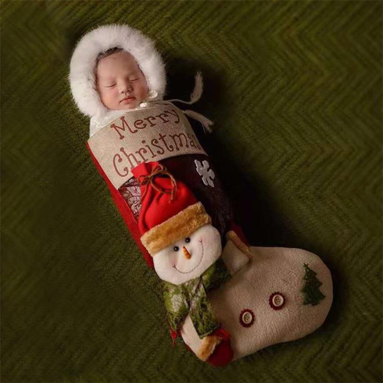 Christmas themed sleeping bag with hat for 16-22 inch dolls