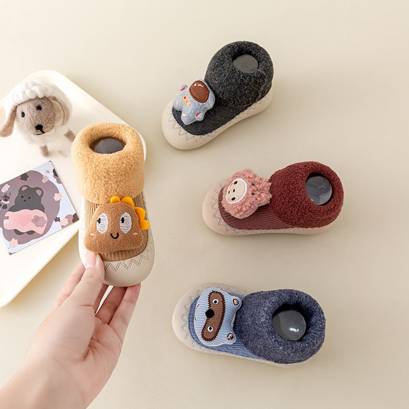 Warm soft soled baby shoes for cartoon doll