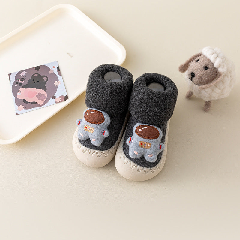 Warm soft soled baby shoes for cartoon doll